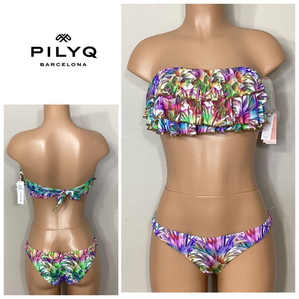 New. Pilyq Lanai bikini set. D-top/M-bottoms